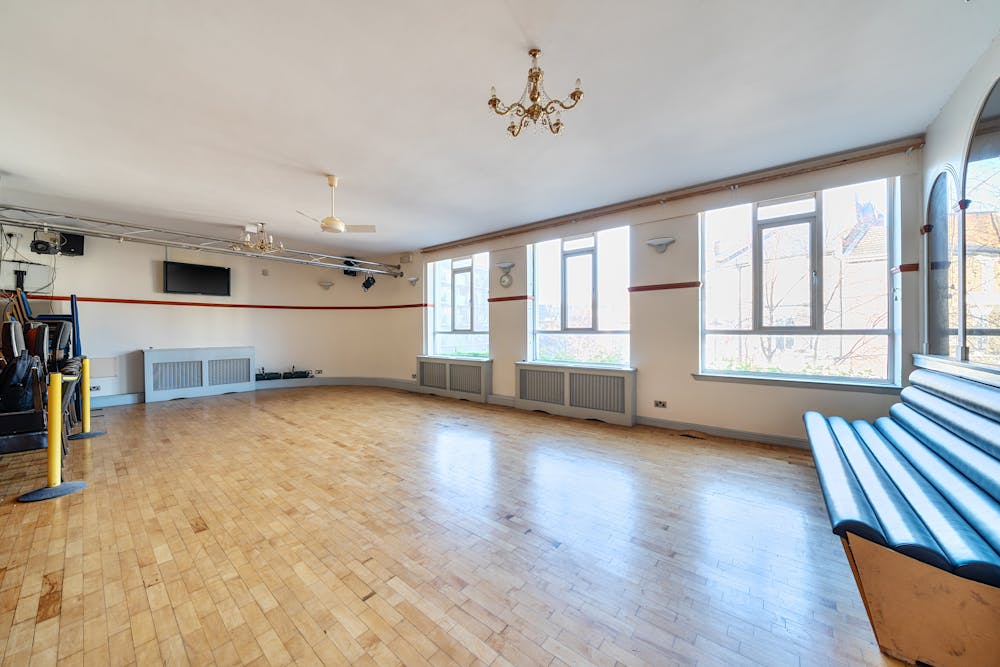 47-49 Dorset Road, London, Leisure / Other For Sale - 1404124-19-697b552900ace.jpg