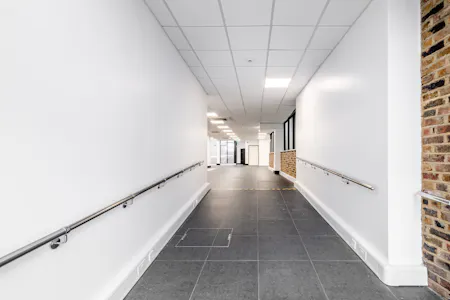 7 East Tenter Street, London, Leisure / Office / Retail To Let - East Tenter St 7 - Low Res 10.jpg