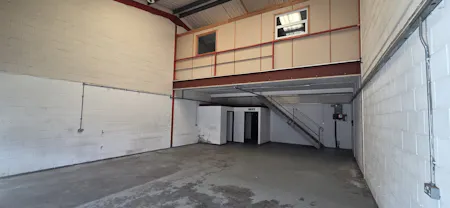 Unit 35, Pevensey, Industrial To Let - IMG-20260807-WA0014.jpg