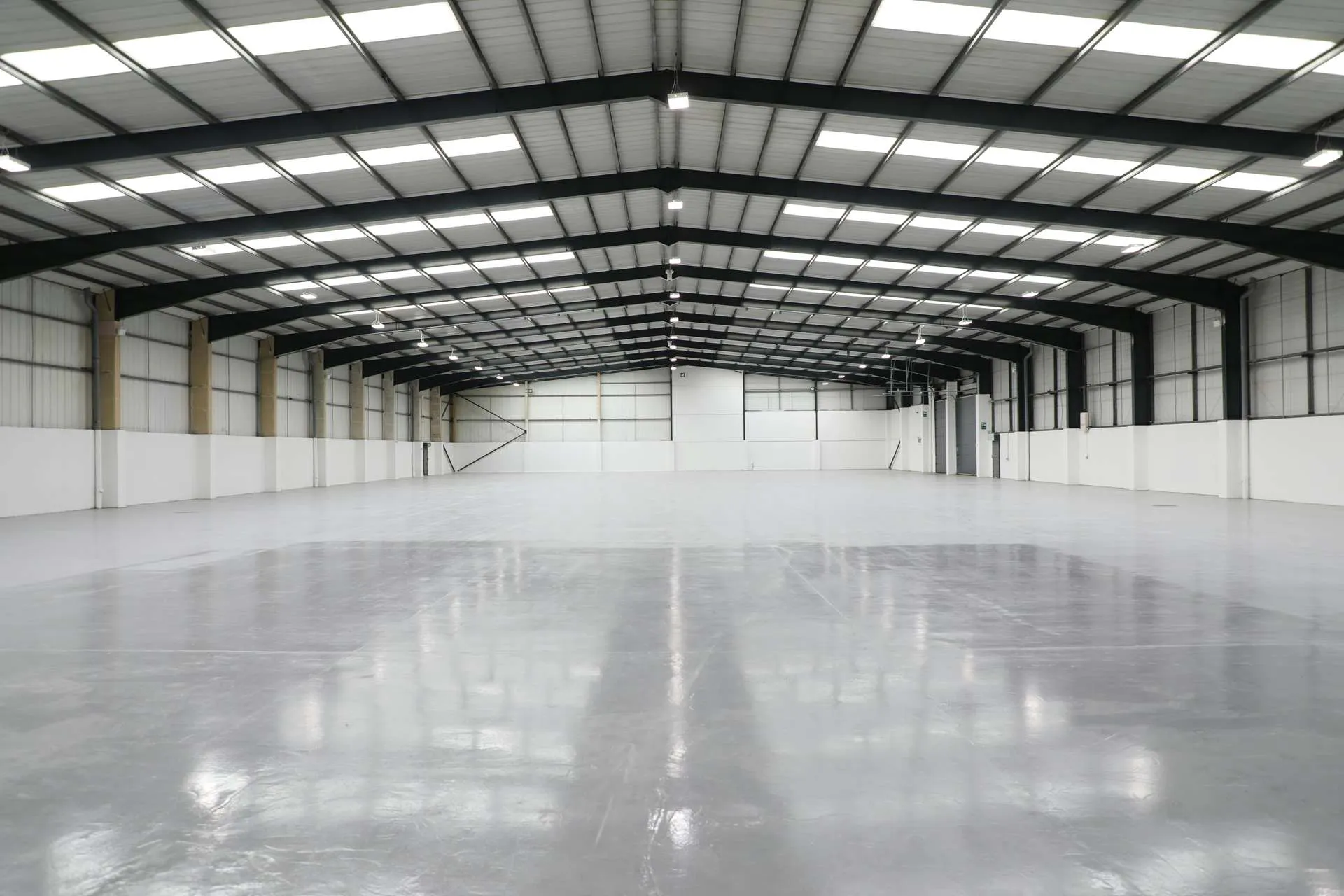 Unit 4, Bruntcliffe Avenue, Leeds 27 Industrial Estate, Leeds, West Yorkshire, LS27 0LL