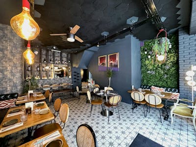 23 Warren Street, London, Retail To Let - image7.jpg