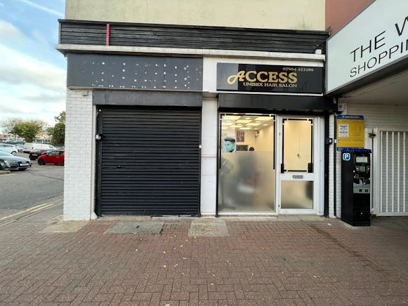 9a The Willows, Wickord, Retail To Let - pic 2.jpg