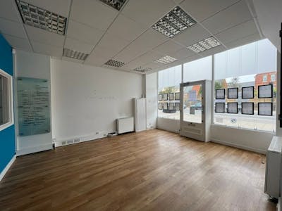 136 London Road, Southend-on-Sea, Office To Let - pic 2.jpg