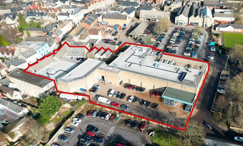 Significant Development Opportunity, Farrell Close, Cirencester, Development For Sale - Cirencester  Farrell Close Red Line.jpg