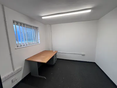 Unit 12, George Street, Bridgend, Industrial To Let - IMG_1350.jpeg