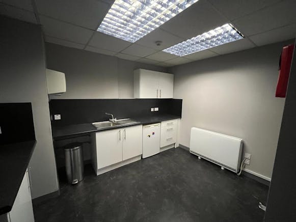 90 Seaward Street, Glasgow, Offices To Let - 90 Seaward Street