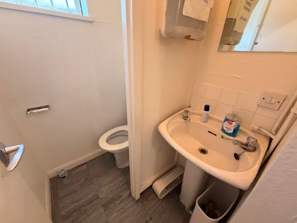 64-64a London Road, Southend-On-Sea, Retail For Sale - WhatsApp Image 2026-06-10 at 4.30.35 PM (4).jpeg