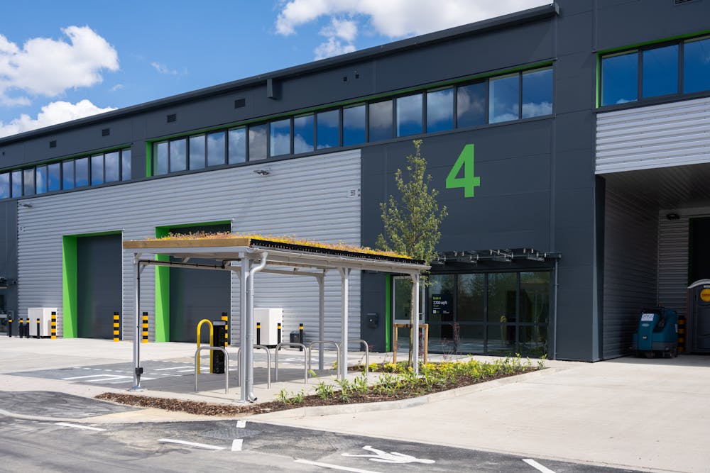 Unit 4, Metroplex Park - Metroplex-299.jpg