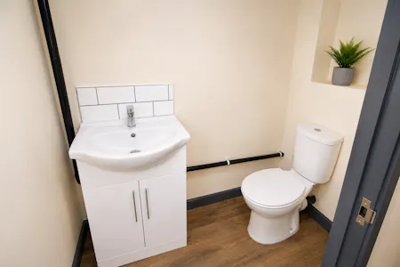 Unit 2, Redcar, Retail To Let - 2349968e-3847-44a3-b30d-543c3090ad87.png