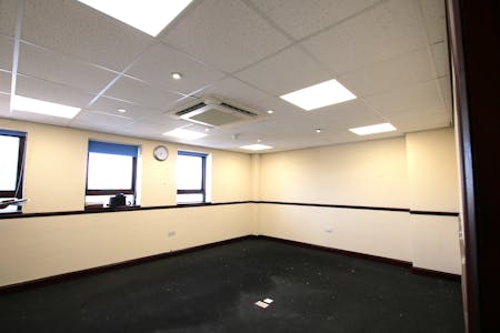 Unit 6 Stepnell Reach, Hamworthy, Industrial / Storage To Let - IMG_3433.JPG