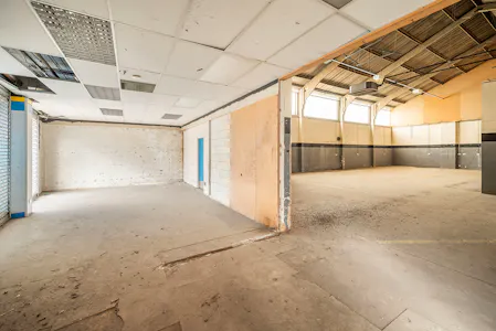 375 Bath Road, Slough, Industrial / Trade Counter To Let - w10.jpg
