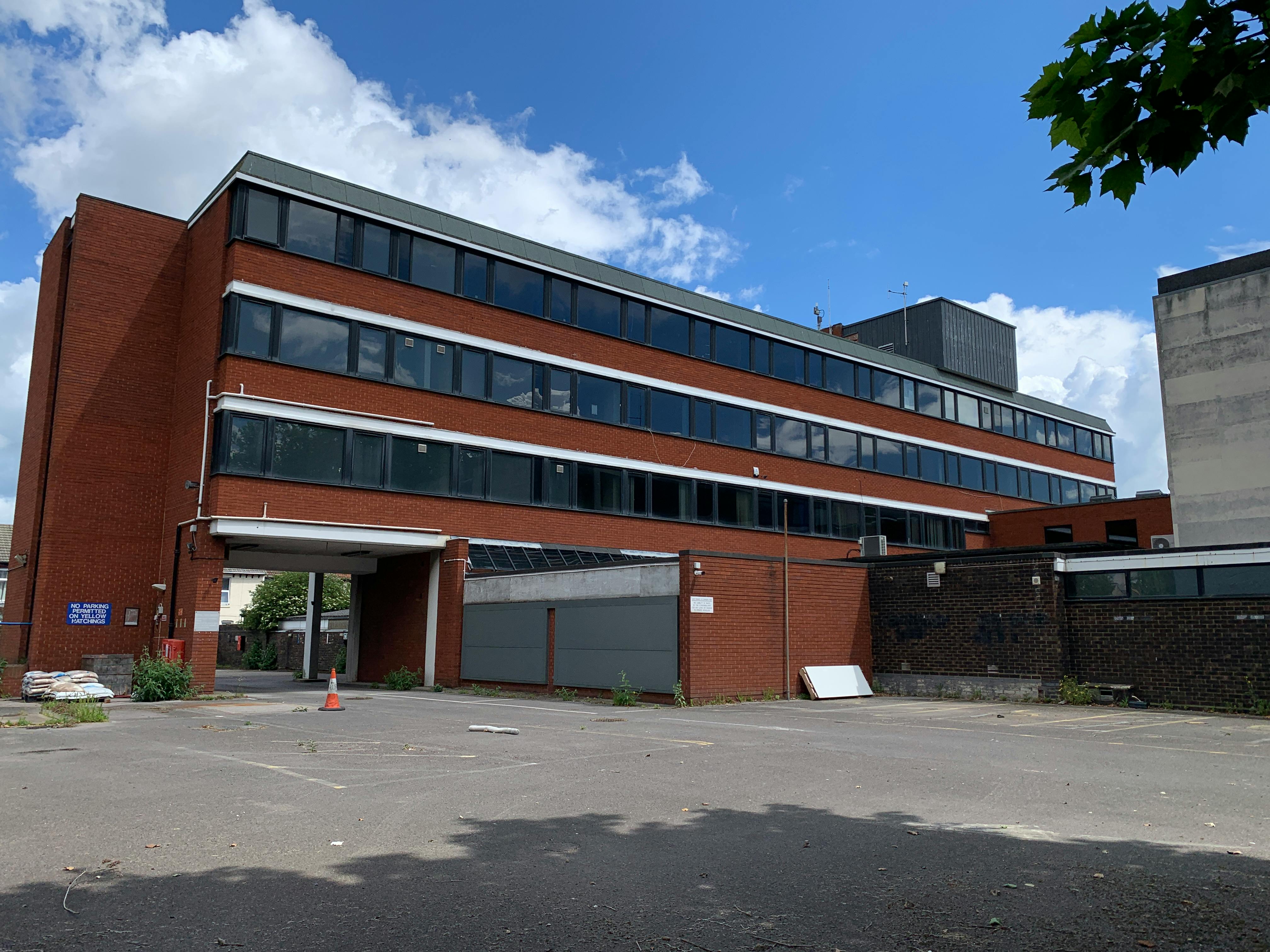 Retail/Shop in Havant - photo 4