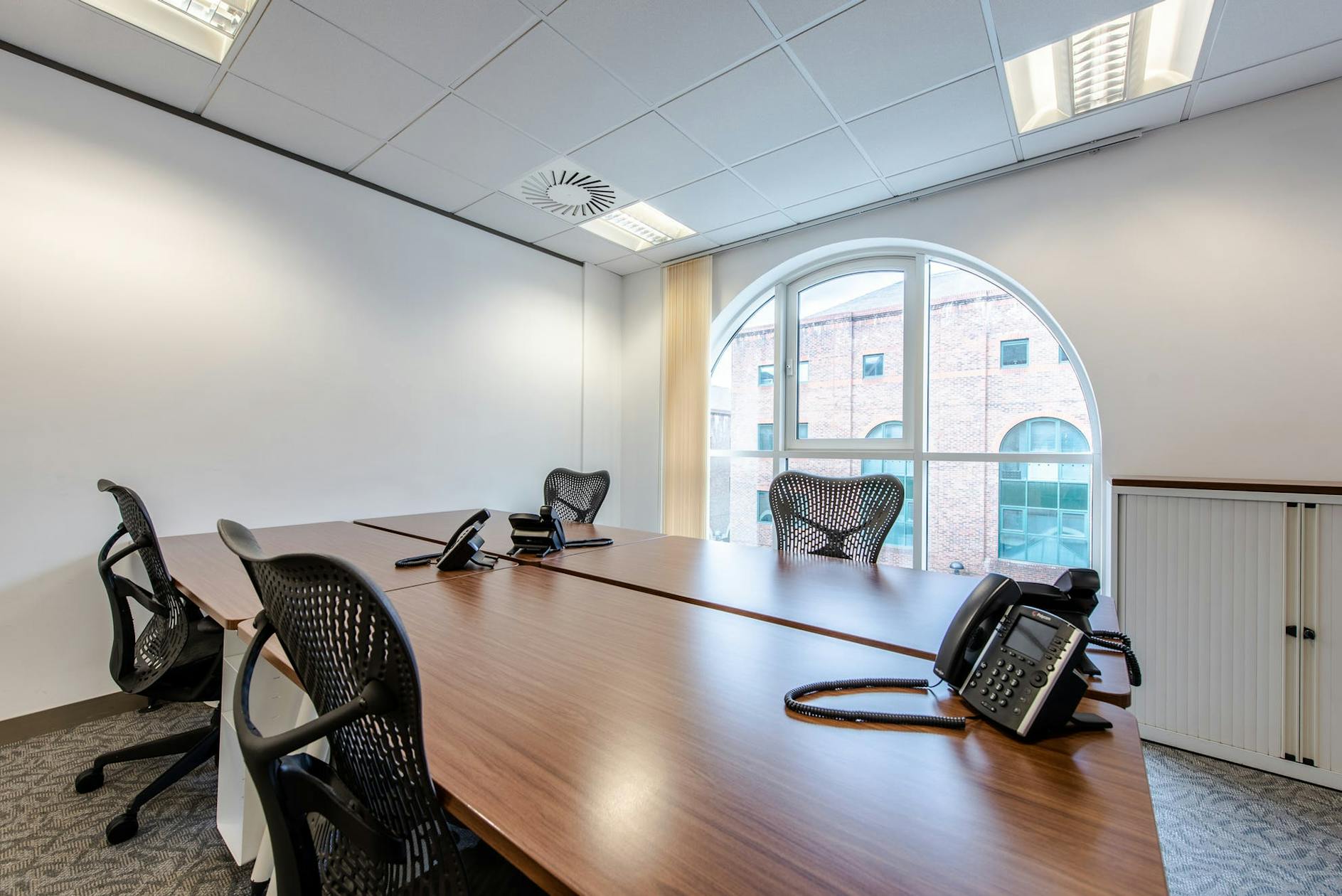 Davenport House, Pepper Street, London, Serviced Offices To Let - IMG_2938.JPG