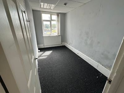 665-665A High Road, Benfleet, Residential / Retail For Sale - IMG20250723WA0016.jpg