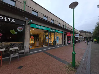 56 La Porte Precinct, Grangemouth, High Street Retail For Sale - PHOTO-2026-07-07-11-49-46.jpg