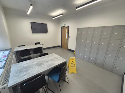 Unit 2, High Peak, Office To Let - 20260309_112239.jpg