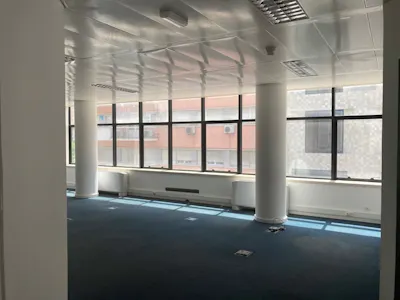 Duque de Ávila 185, Av. Duque D'Ávila, 185, Lisboa, Office To Let / For Sale - ydap24hvgyqkidtggxtl.jpg