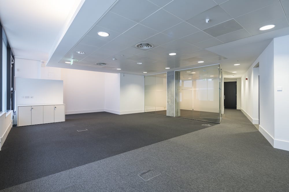 30 Nile St., London, Office To Let - Office