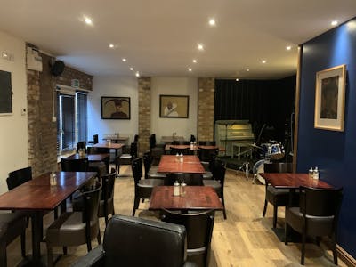 Former Bistro, 1 Castle Court Bailey Street, Oswestry, Restaurant To Let - Photo 2