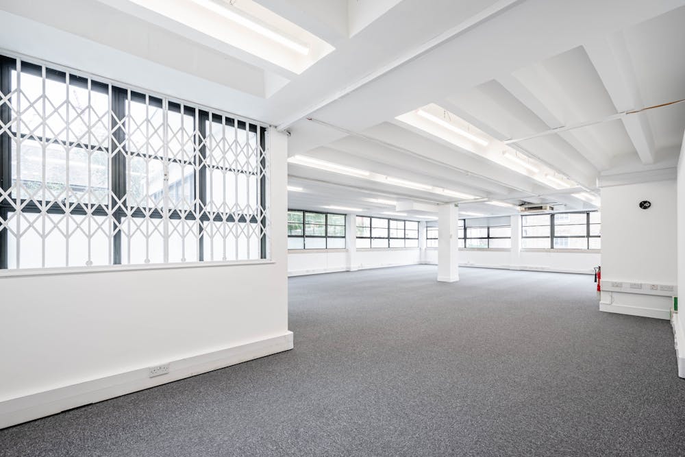 Unit 3 Gallery Place, 4-10 Hankey Place, London, Office To Let - Pilgrimage St 17  Low Res 3.jpg