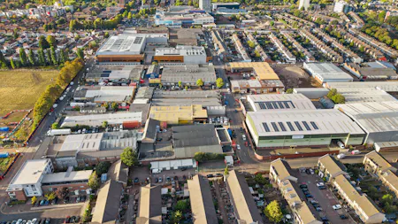 31 Commercial Road, London, Industrial / Warehouse To Let - DJI_20260909182254_0124_D.JPG