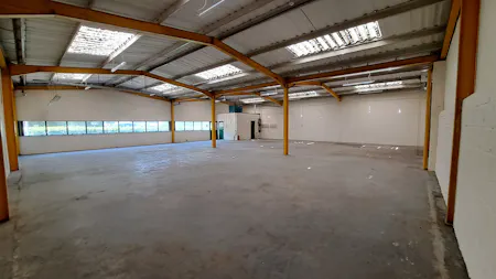 7 Clarke Road, Milton Keynes, Industrial / Warehouse To Let - Image 2