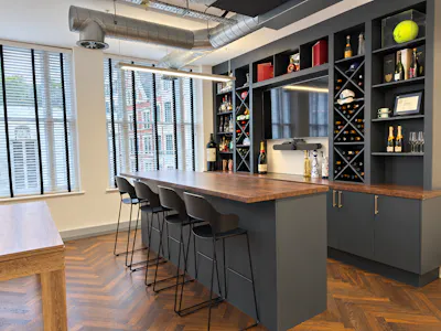 13 Austin Friars, EC2, London, Office To Let - 13 Austin Friars - Bar Counter View.png