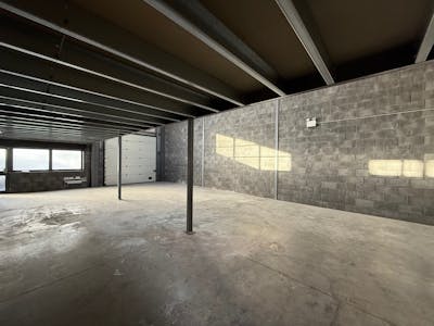 K19 Rockhaven Park, Kembrey Street, Swindon, Industrial / Warehouse To Let - K19 Rockhaven Internal 3.jpg