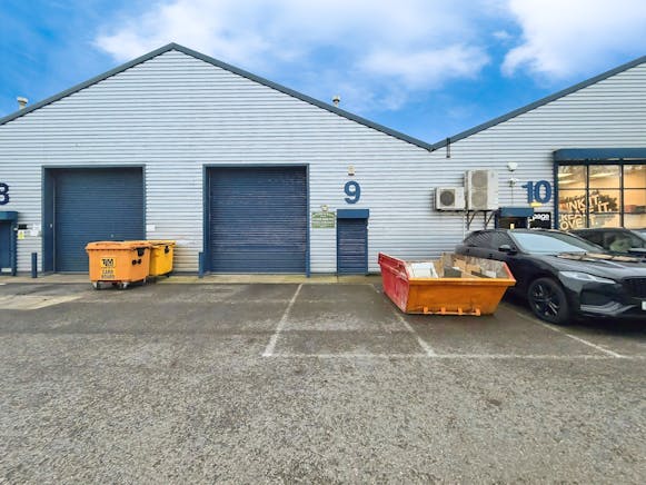 Unit 9, 55 Progress Road, Leigh-On-Sea, Industrial To Let - d4fb56bf-2a0fb2a0454c62f5fccedac0b4f7-img20251209wa0050.jpg