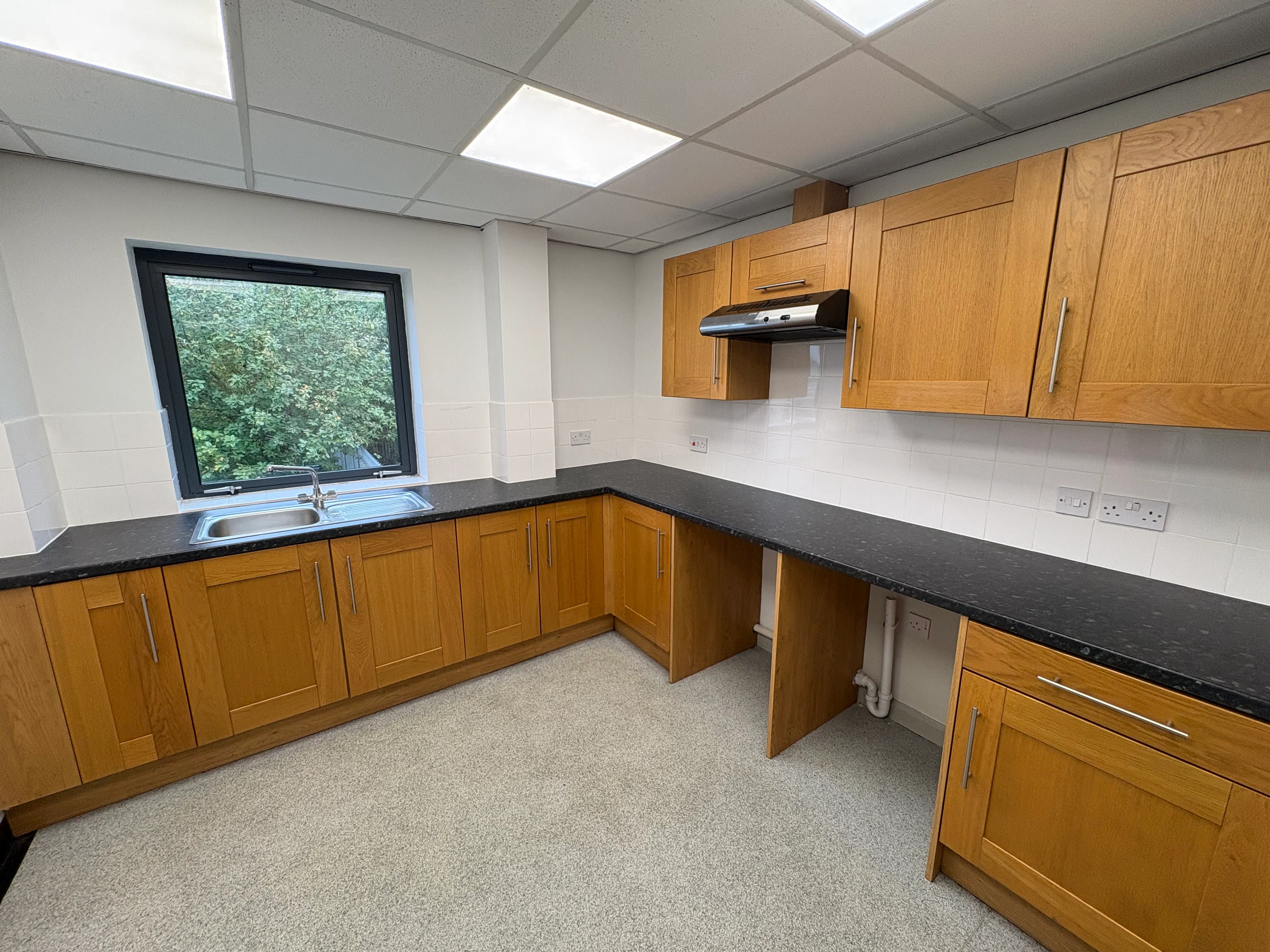 Unit 4, Epsom Court, Bruntcliffe Avenue, Leeds, West Yorkshire, LS27 0LL
