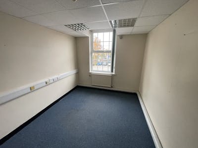 Retford Hospital, Retford, Office To Let - IMG_4969.jpeg