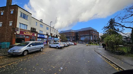 5 Cumberland Court, Harrow, Retail To Let - 1a9c7116cc544614b03c4aa0820e7b98.jpg