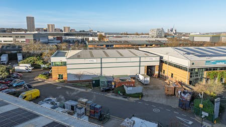 Unit 2 VOLA, London, Industrial / Warehouse To Let - EightyMedia24_Nucleus413.jpg