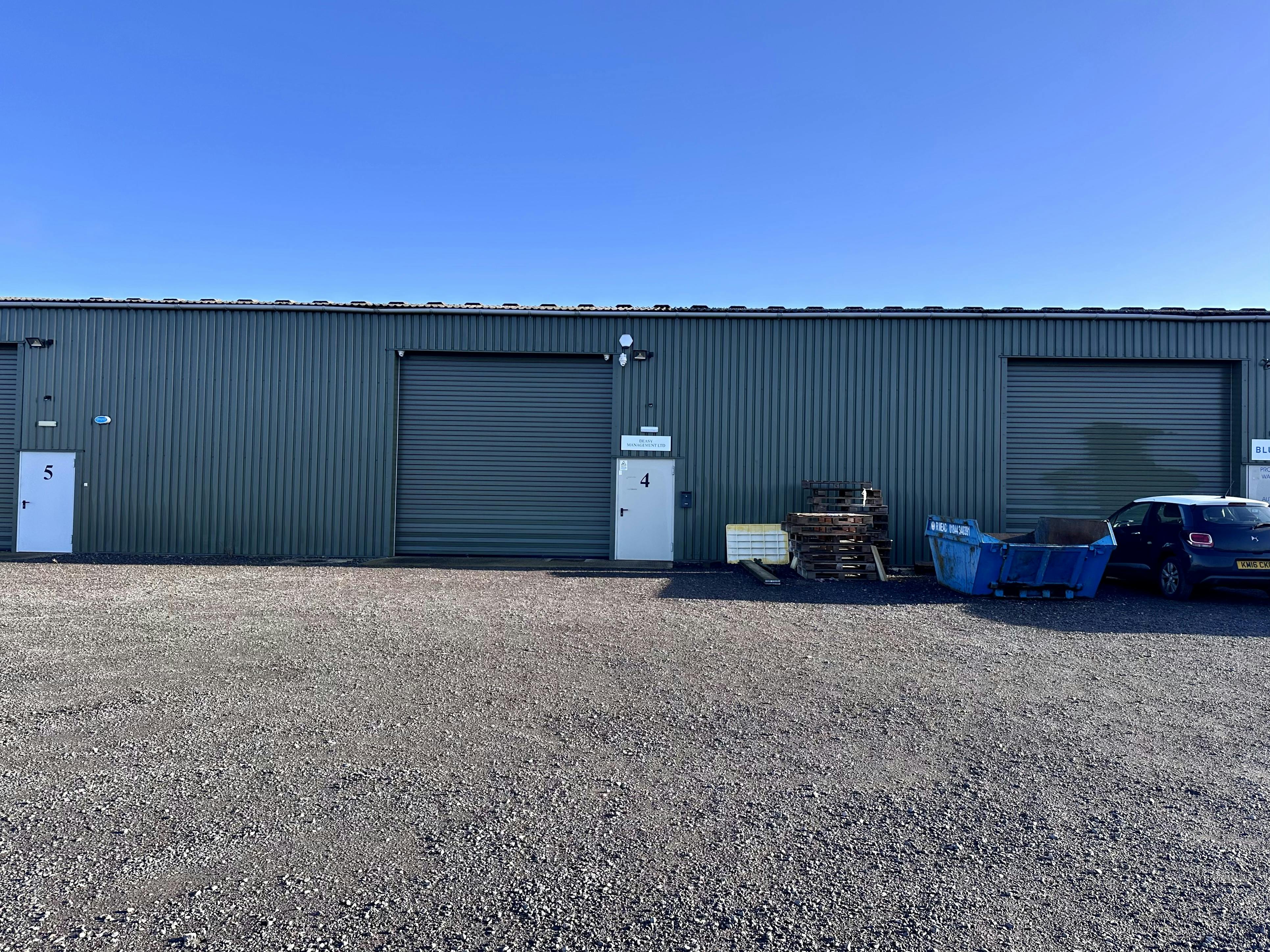 Unit 2, Thame, Industrial To Let - IMG_9810 2.jpeg