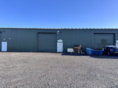 Unit 2, Thame, Industrial To Let - IMG_9810 2.jpeg