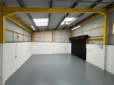 Unit 86, Portmanmoor Road Industrial Estate, Cardiff, Industrial To Let - IMG_3833.jpg