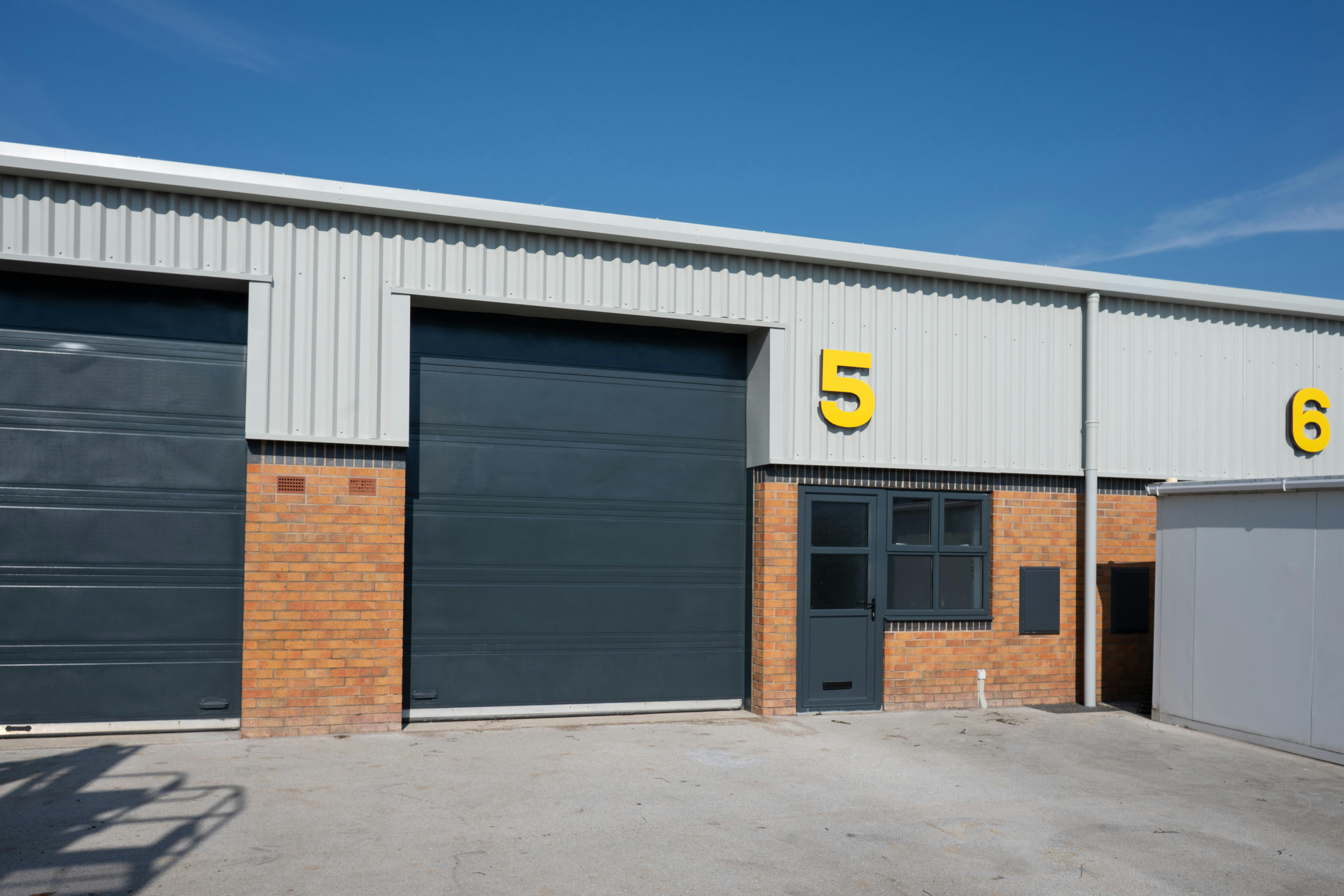 Unit 5 & 12, York North, Goose Lane, Sutton-On-The-Forest, York, North Yorkshire, YO61 1ET