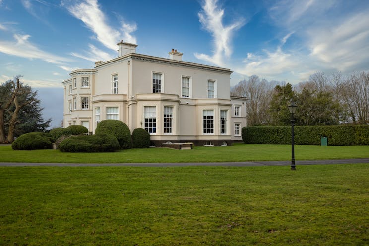 Highlands House, Spencers Wood, Reading, Office To Let / For Sale - Highlands House - Rear Elevation