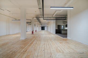 Lwr Grd E, Zetland House, 5-25 Scrutton Street, London, Offices To Let - New - More details and enquiries about this property