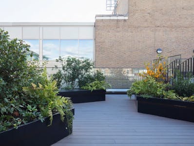 75 Grosvenor Street, London, Office / Serviced Office To Let - 75 Grosvenor St_Landlord Photos_Communal Terrace.jpg