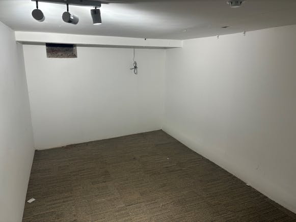 Basement, 81 High Street, Maidenhead, Industrial To Let - 14.jpg