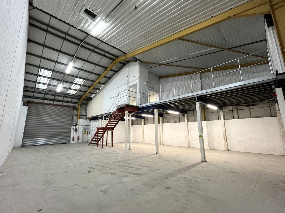 9a & 9b Granville Way, Bicester, Industrial / Industrial/Logistics To Let - image00065.jpg