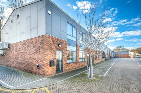 Unit 8, Guildford, Office To Let - STENBALL GROUP HEYWOOD PARK02.jpg