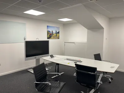 Unit 6, Two Counties Estate, Haverhill, Industrial/Logistics To Let - IMG_2901.jpg