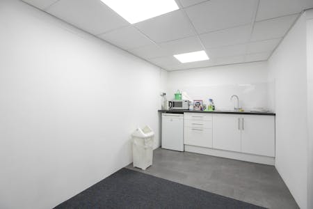 1 Kingsland High Street, London, Office / Serviced Office To Let - DRC_8629.jpg