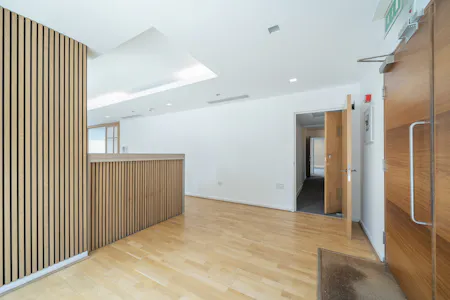 Unit A & B North Gainsborough Studios, London, Office To Let / For Sale - 1479519-20-6a302197f295f.jpg