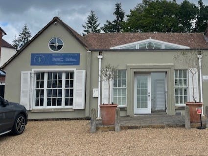 1 Haverleigh House, Ascot, Retail To Let - image0001.jpeg