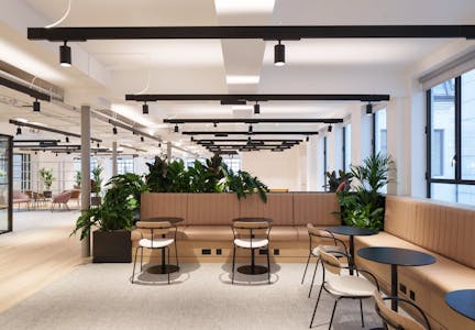 16 St Martin's Le Grand, London, Office To Let - 366af8897118839bf76933c7458abf6f-04430.jpg