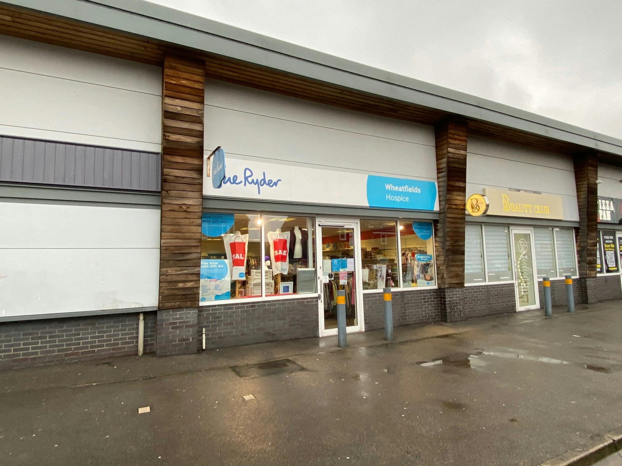Unit 2 Langbar Retail Park, Swarcliffe Avenue, Leeds, West Yorkshire, LS14 5EY