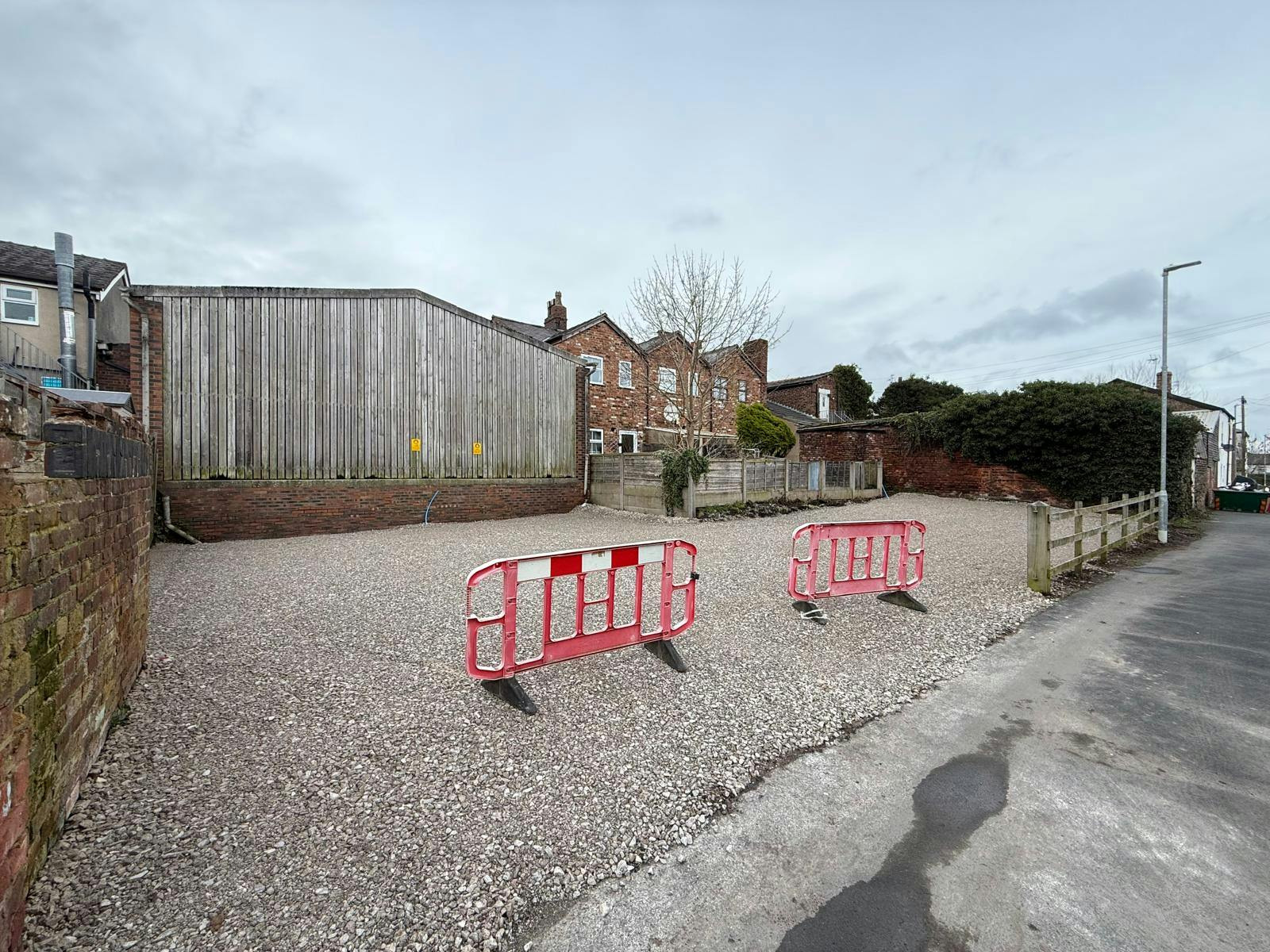 227 Crompton Road, Macclesfield, Industrial To Let - IMG-20260210-WA0002.jpg